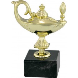 Sowa na książce MS144